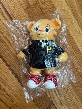 NEW Daniel Tiger Pittsburgh Pirates Stuffy 🐯 ⚾️